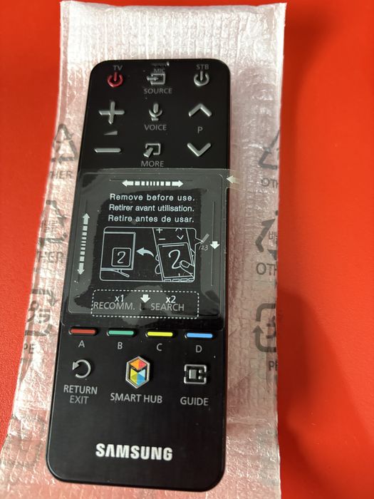 Vând telecomandă tactilă Samsung AA59-00773A