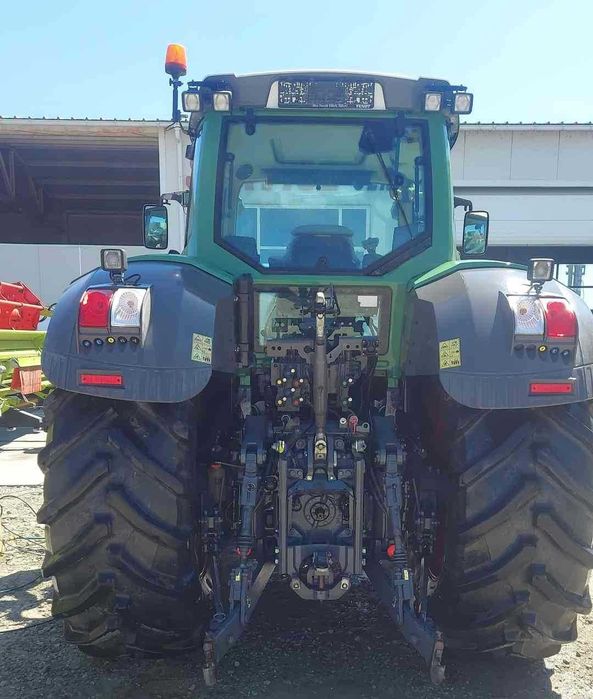 Tractor FENDT 828 VARIO Profi Plus- PROMOTIE