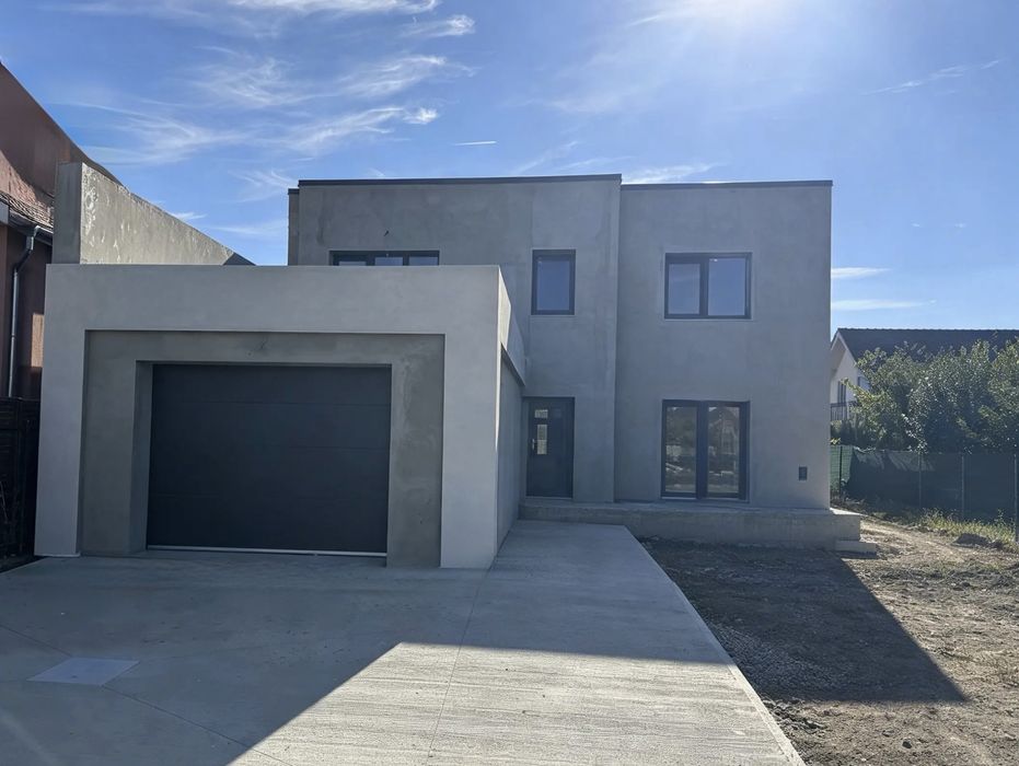 Casa  Parter +  Etaj
