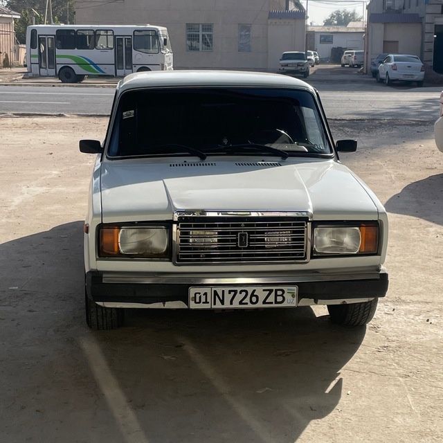 Jiguli 2107 oq 1800$