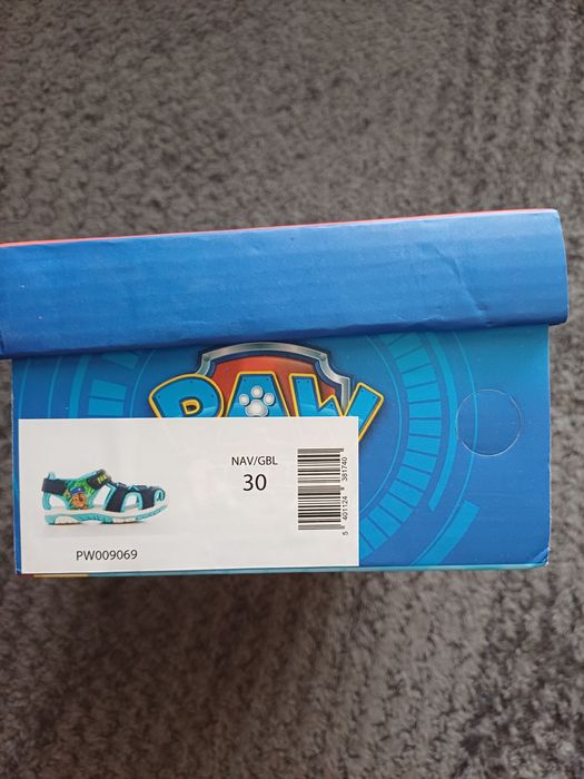 Сандали и обувки за момче