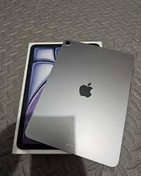 Ipad Air 11-inch [M3] plansheti holati ideal uzim  ishlatganman dizayn