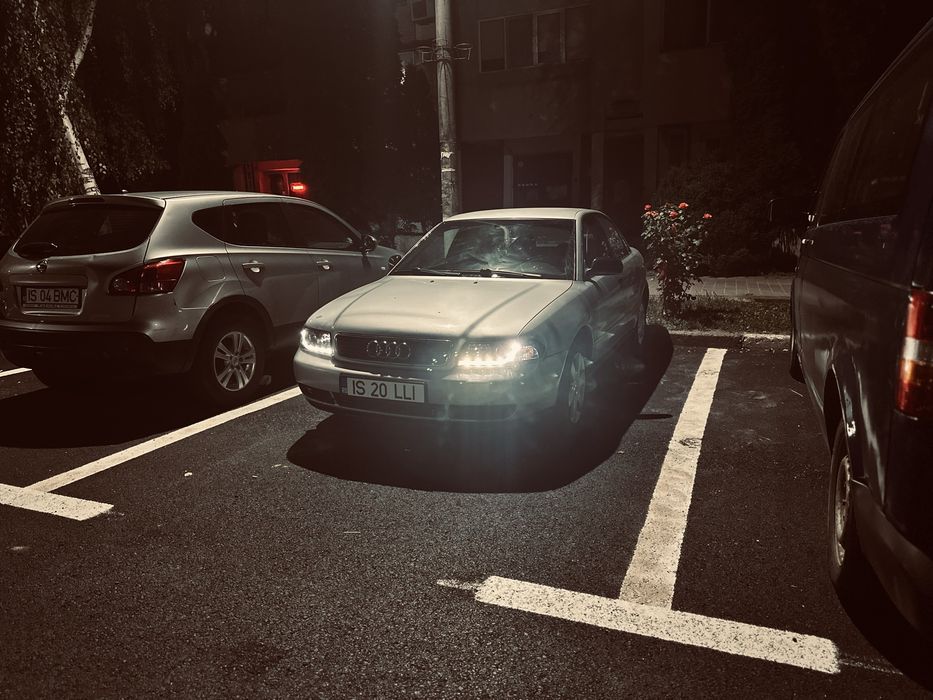 Audi A4 B5 1995, 1.6 benzina.