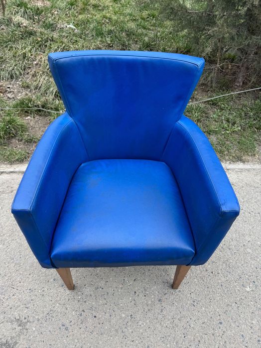 Мягкое кресло для кафе