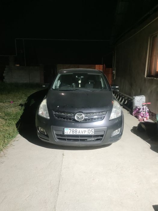 Mazda MPV 7 адамдық көлік