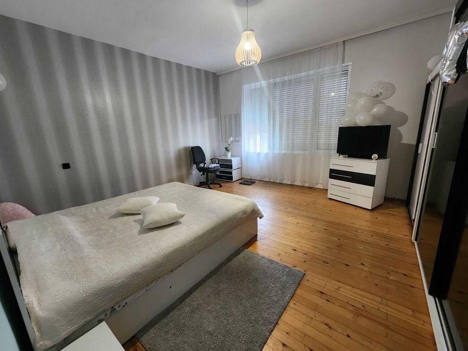 Продава се Етаж от къща в Пловдив, Въстанически - 140 кв.м за 1750 €/кв.м - Снимка #2
