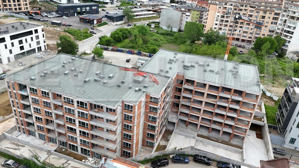 Продава се Двустаен апартамент в София, Малинова долина - 75 кв.м за 2100 €/кв.м - Снимка #1