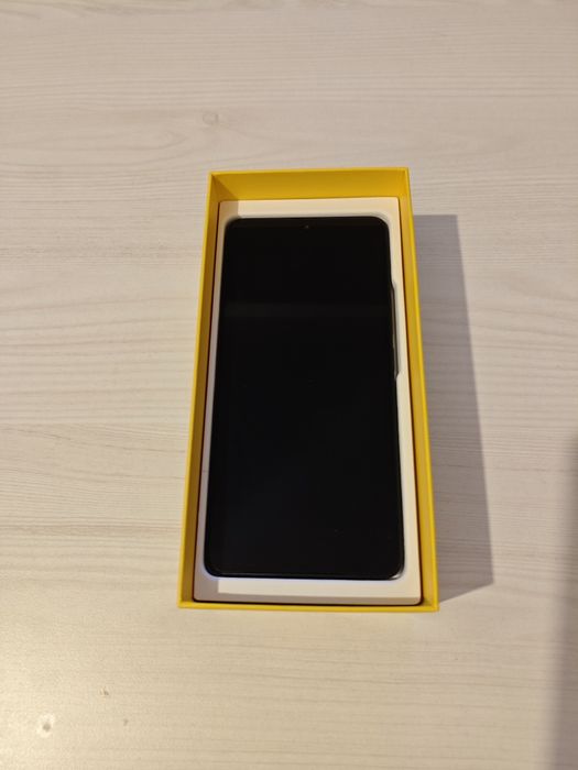 Vând POCO F6 Black