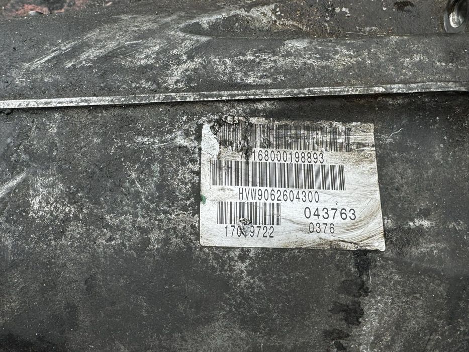 Скоростна кутия с лагер помпа 2.5 Фолксваген крафтер/ VW Crafter