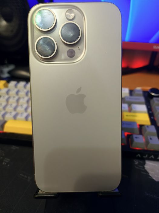 iPhone 15 Pro, 256gb, gray, 79% акб