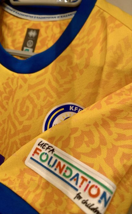 Футболка с автографом Марата Быстрова