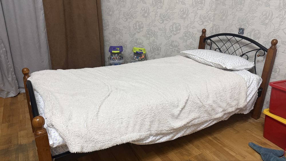 Две детские кровати