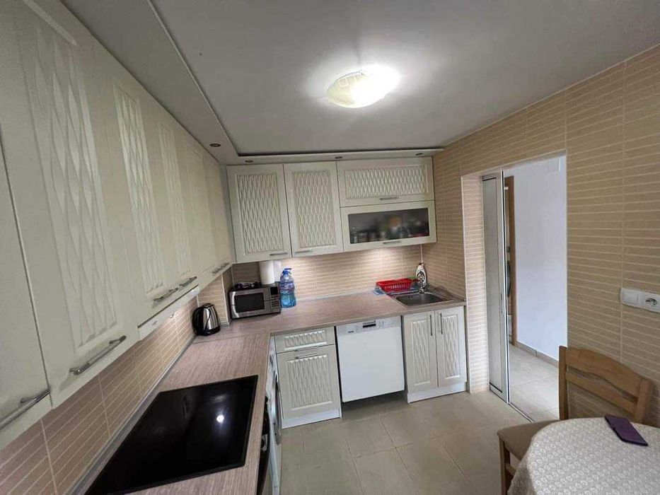 Продава се Етаж от къща в Велико Търново, Акация - 80 кв.м за 1494 €/кв.м - Снимка #2