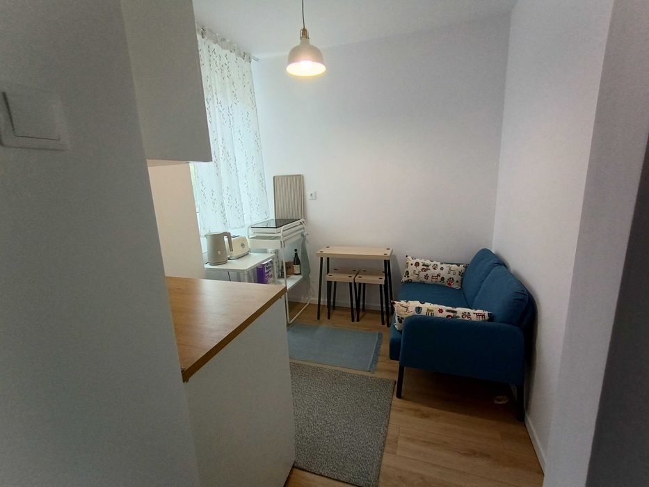 Vând apartament cu 2 camere decomandat