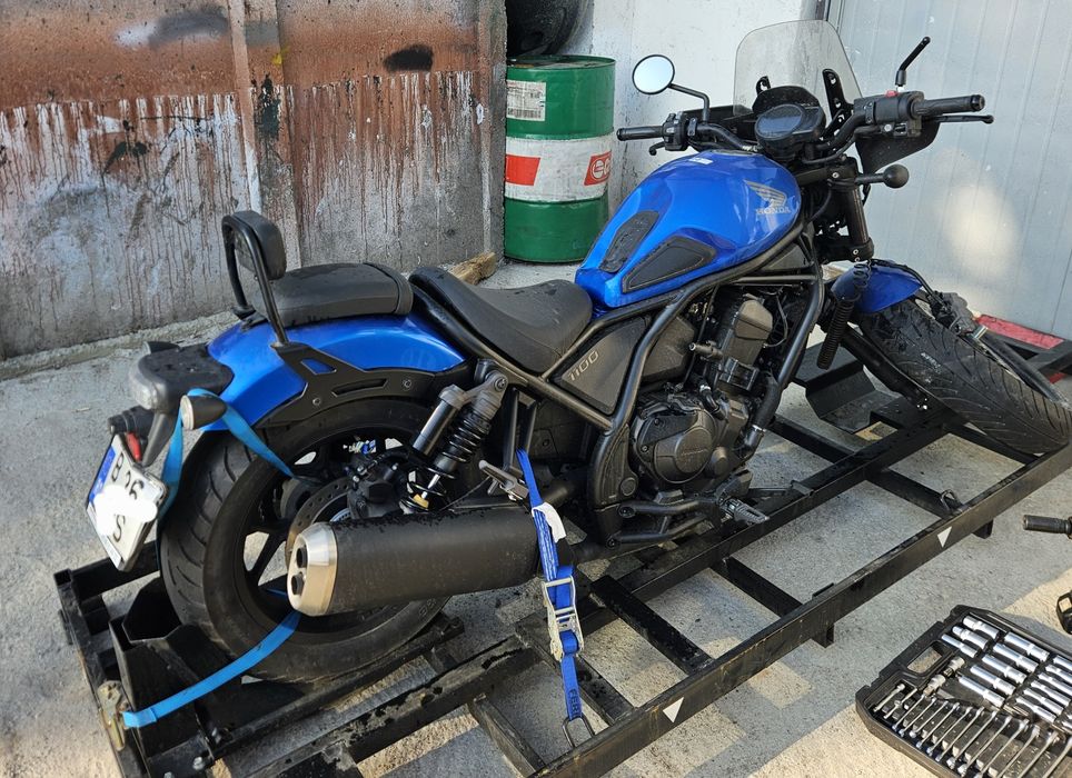 Honda cmx 1100 rebel