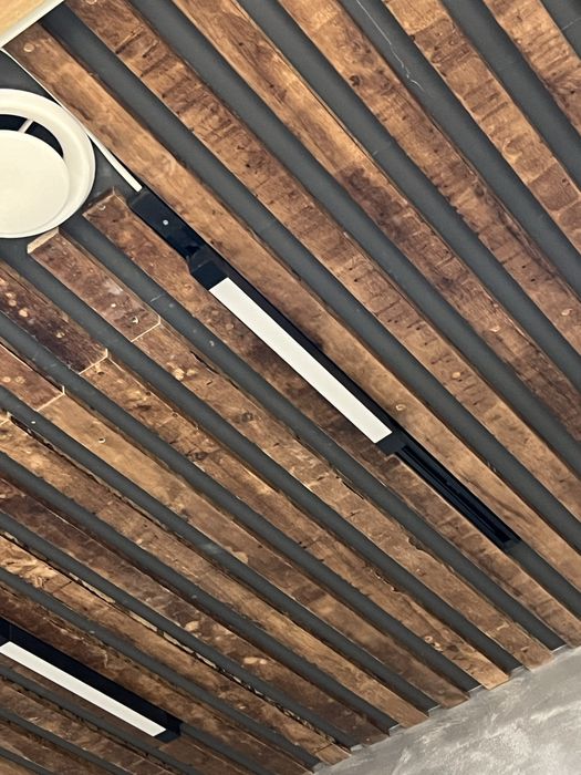 Продам люстры