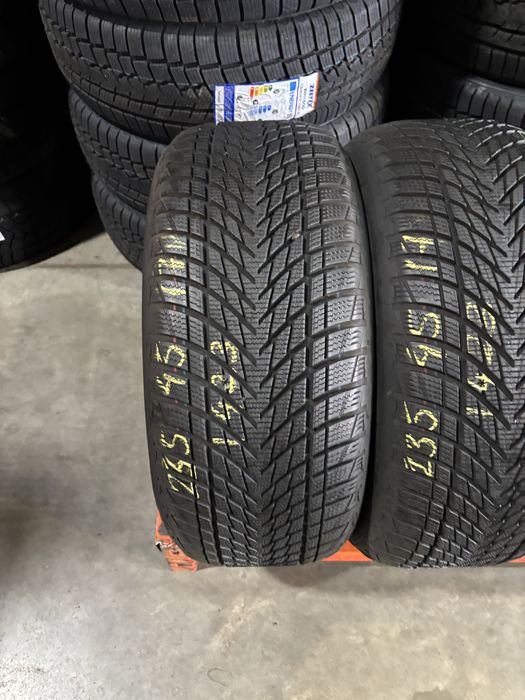 Anvelope Iarna 235/45/17 GoodYear UltraGrip Performance 3 235 45 17 R17
