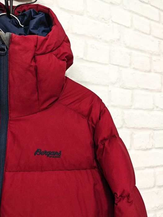 Bergans of Norway пухено Оригинално дамско  яке с пух размер  М