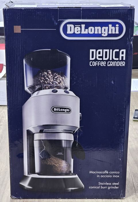 Кофемолка Delonghi, Новая!