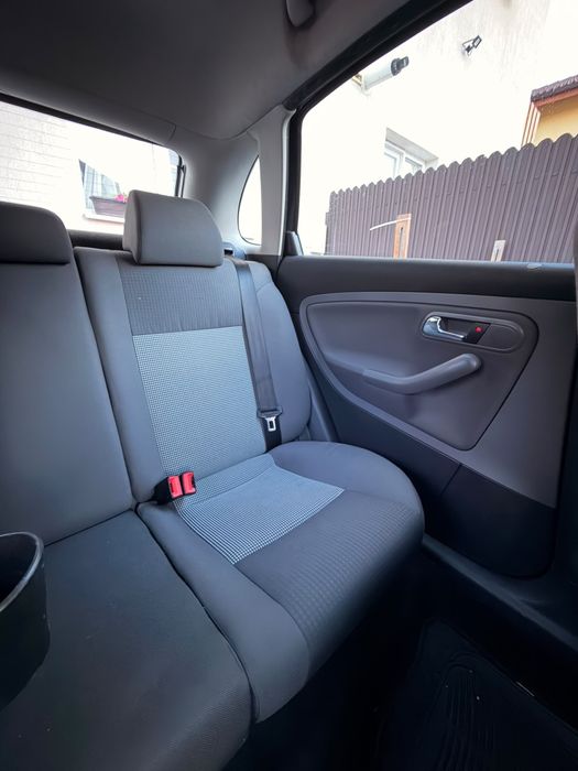 SEAT Ibiza 1.2 Benzina – Economica, ITP valabil, ideala pentru oras sau livrari
