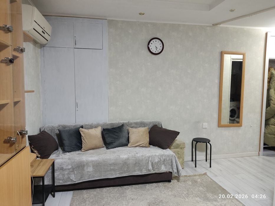 Сдам 1 комн. квартиру посуточно, город