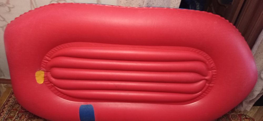 Лодка ПВХ.В хорошем состоянии.