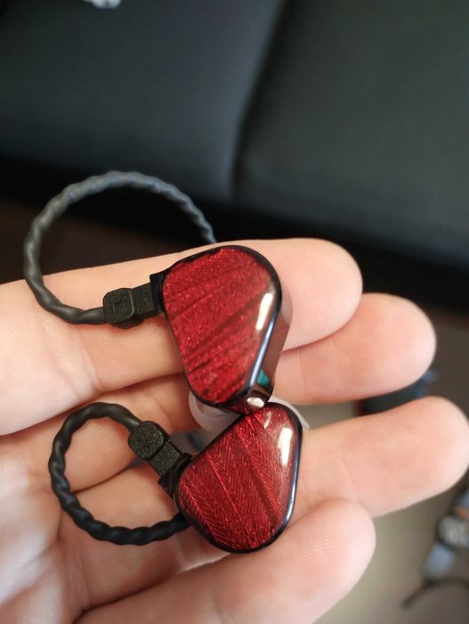 Inear TRUTHEAR x Crinacle ZERO RED