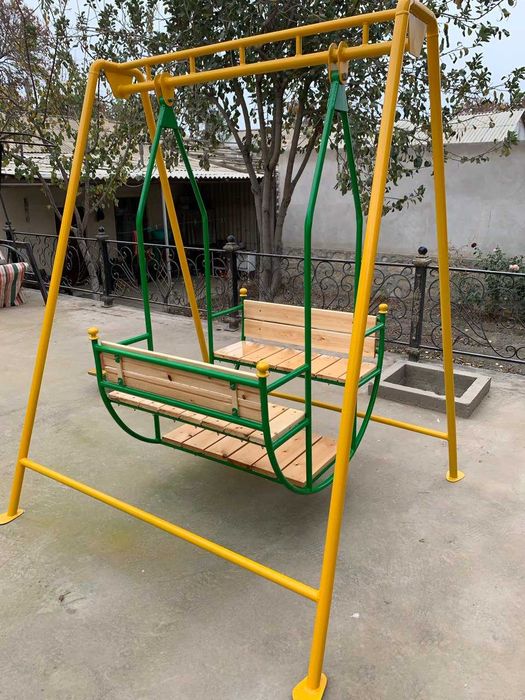 Шести местная детская качеля