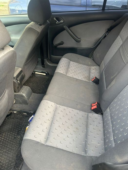 Skoda Octavia, 1.6 benzina, 275000km