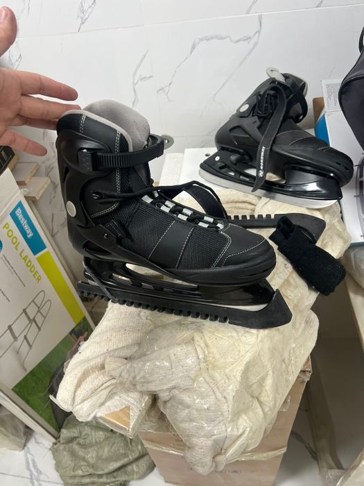 Продам коньки  мужские