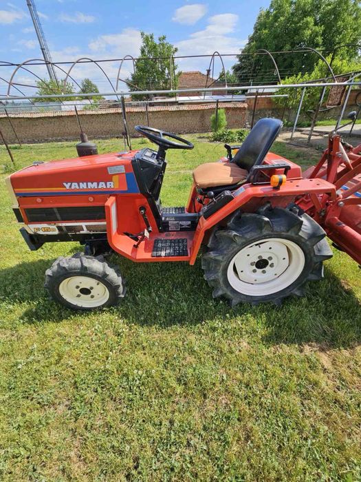 Трактор Yanmar F15D