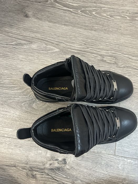 Adidasi Balenciaga arena