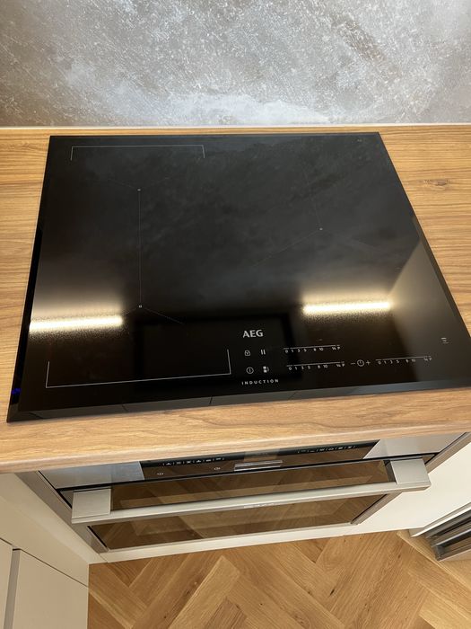 Индукционен плот за вграждане AEG IKE63441FB