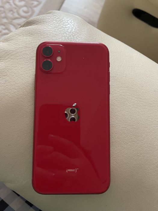 Айфон 11 срочно 64 гиговый