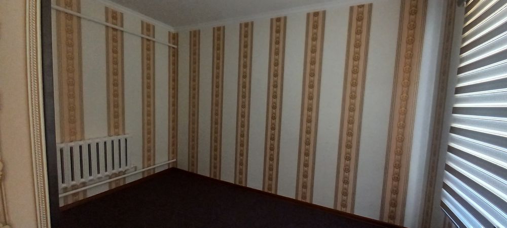 2 хужалик ховли срочно сотилади.