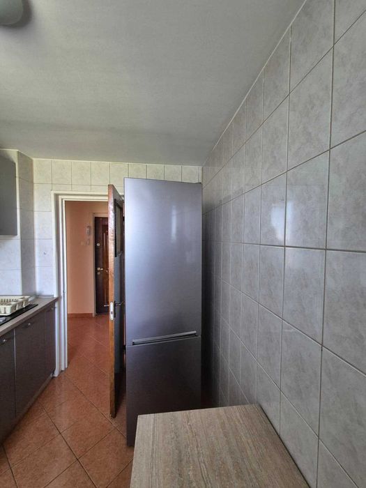 Pachet Bucătărie Modernă Completă (Vechime 4 ani) - Mobilă + Toate Electrocasnicele