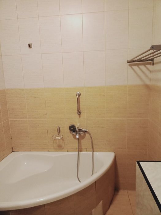 Închiriez apartament  1 camera Florești