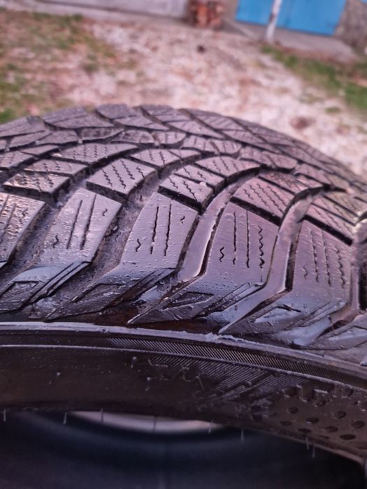 Anvelope iarnă Kumho 225 55 16  2022