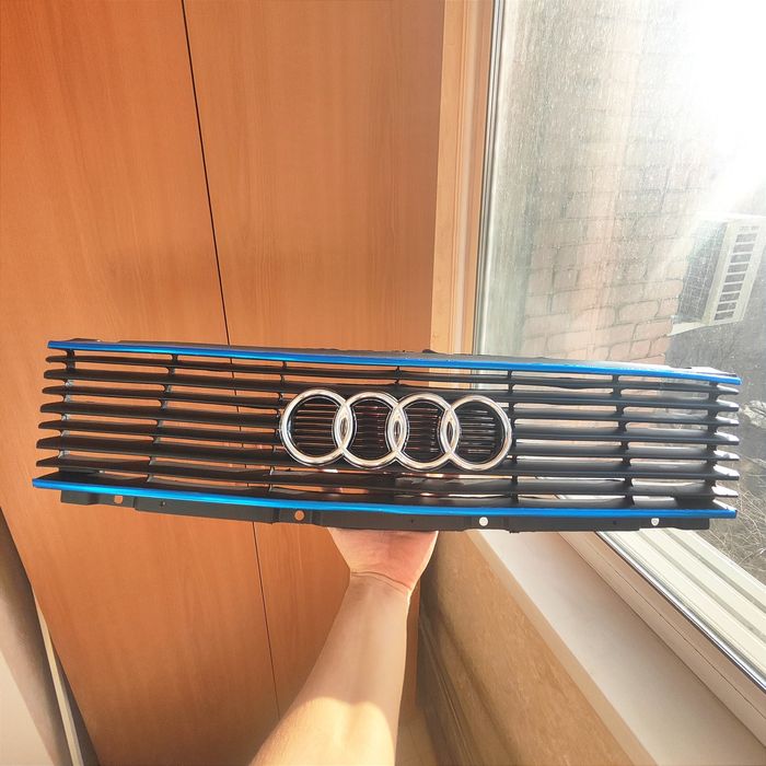 Новая Решетка Audi 100 c3