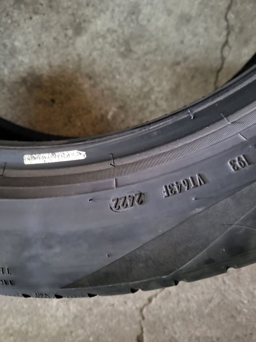 2 anvelope 235 50 R20 Pirelli Vara