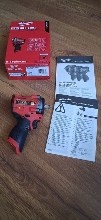 Нови Гайковерт Milwaukee M12 FUEL Батерия и Зарядно