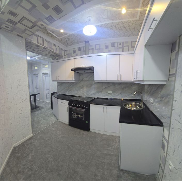 Pavarot zafar restoran kv sotiladi