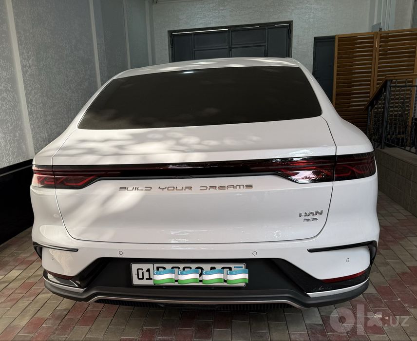BYD Han EV 3.9s awd