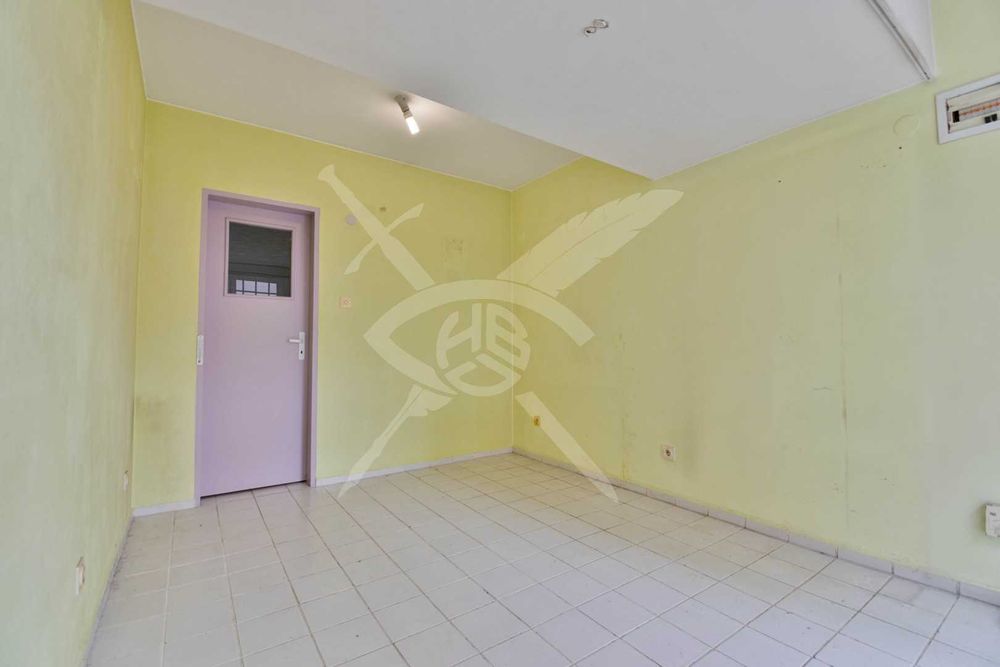 Дава се под наем Магазин в София, Център - 16 кв.м за 59349.21 € - Снимка #5