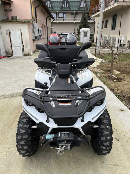 ATV -Motociclu-întreținut impecabil