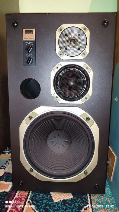 Продается акустика sansui sp-v100