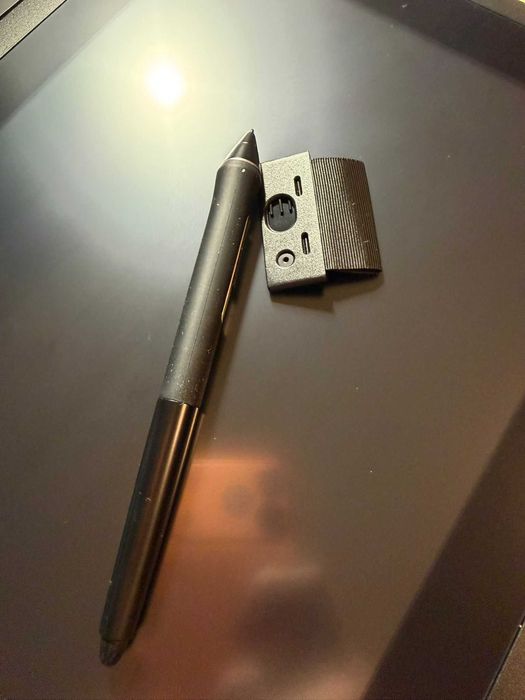 tableta grafica wacom cintiq 16