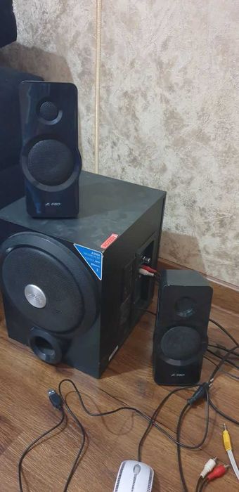 Акустическая система A350X предназначена для истинных ценителей музыки