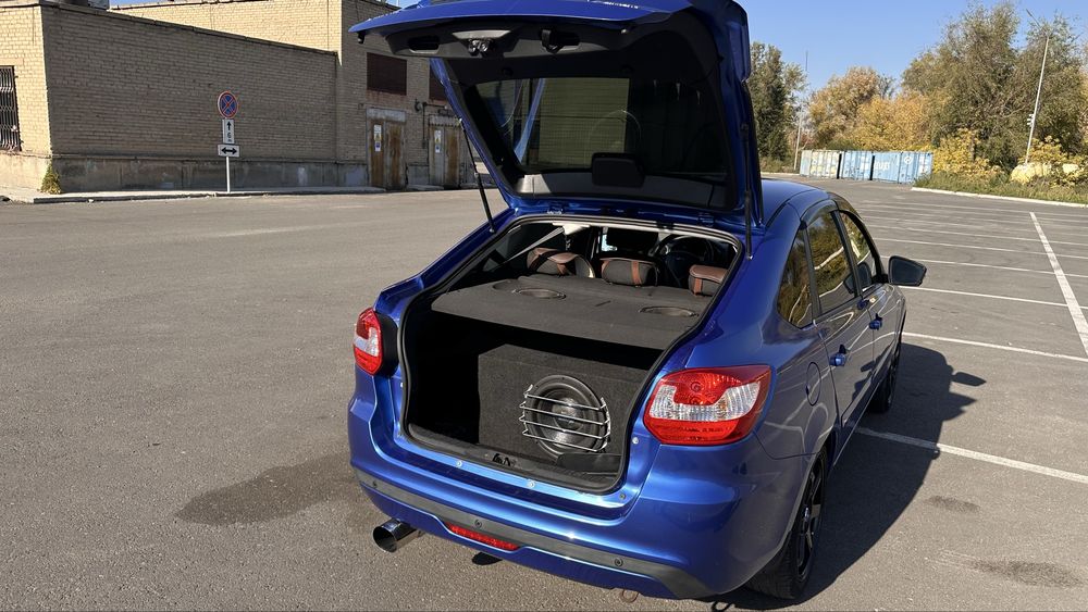 Продам Lada Granta FL 2019