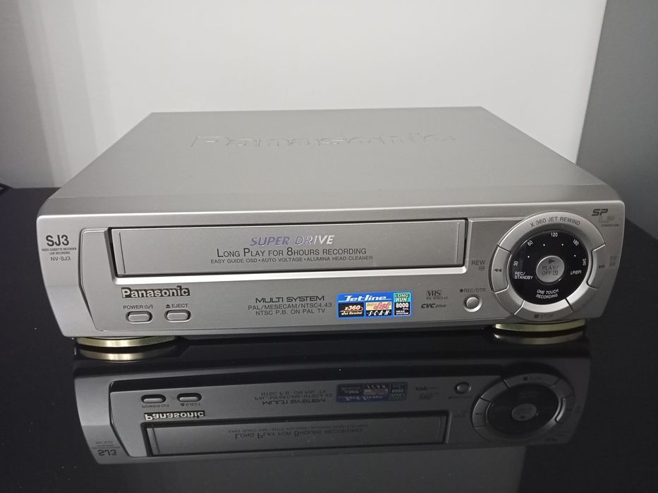 видеомагнитофон Panasonic NV- SJ3.Japan